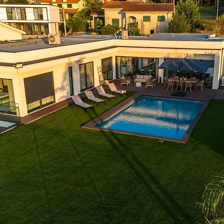 Vietnam House *