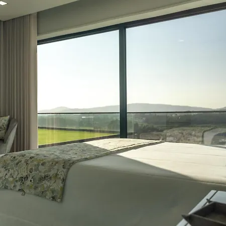 Vietnam House * Areias de Vilar